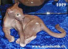 Puma, - L. 30.0 cm. - 3400.-
