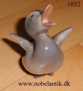 Skrigende �lling, -  H. 11.5 cm. - 1800.-