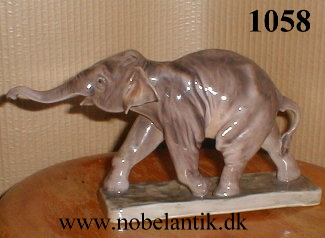 Afrikansk elefant, -  H. 11.8 cm h�j. - 1850.-