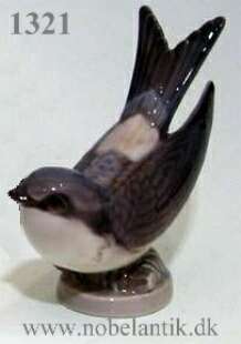 Svale, - L. 12.0 cm. - 1100.-